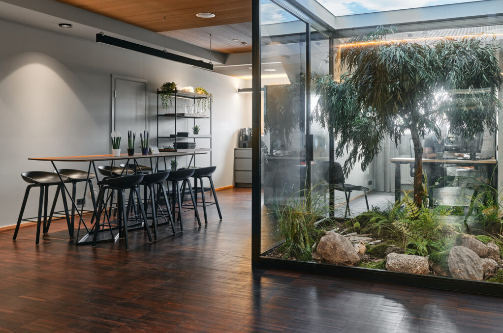 5 ideas how to use wood in an office: bring biophilic design to life 3 Biophilic elements